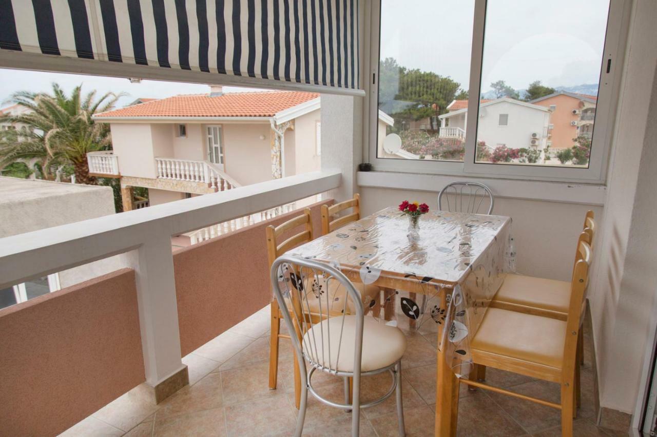 Apartments Beba Vir Eksteriør billede